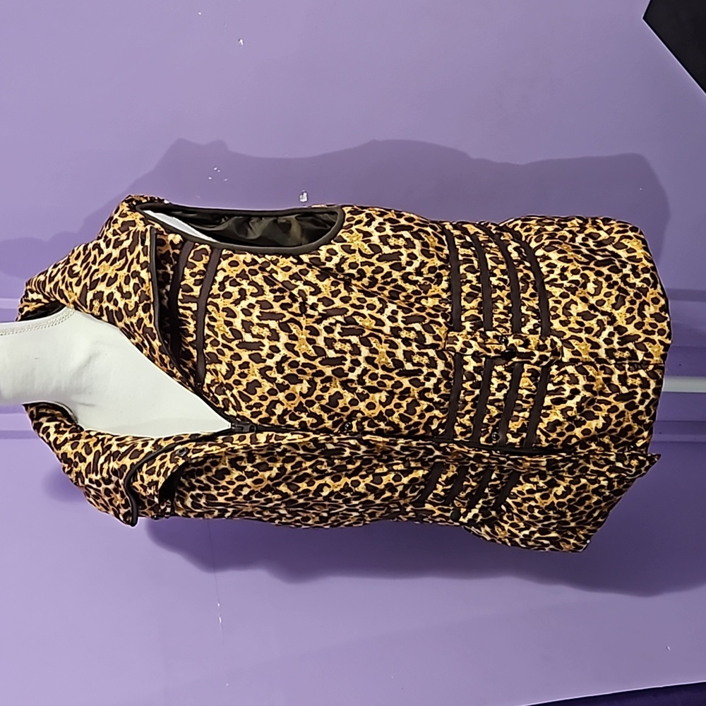 New Directions women's puffer vest leopard print brown gold zipper & snaps 2x